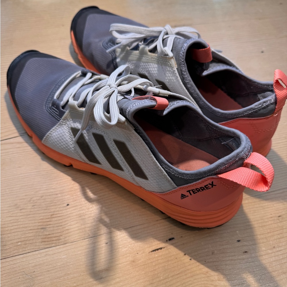 Adidas Women's Terrex 215 Trail Running Shoes Size 9.5 Orange Grey White